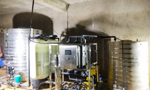 玉溪市某項(xiàng)目部6噸超濾凈水設(shè)備