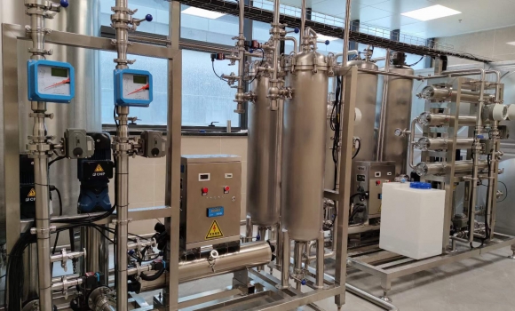 貴州某醫院管道直飲水系統設備